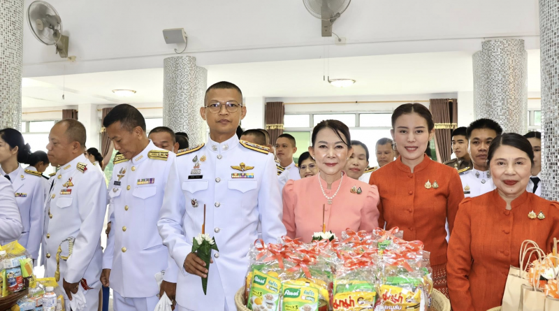 ตำรวจเชียงรายร่วมกิจกรรมเฉลิมพระเกียรติ พิธีทำบูญตักบาตรเนื่องในโอกาสวันคล้ายวันประสูติ สมเด็จพระเจ้าน้องนางเธอเจ้าฟ้าจุฬาภรณวลัยลักษณ์ฯ